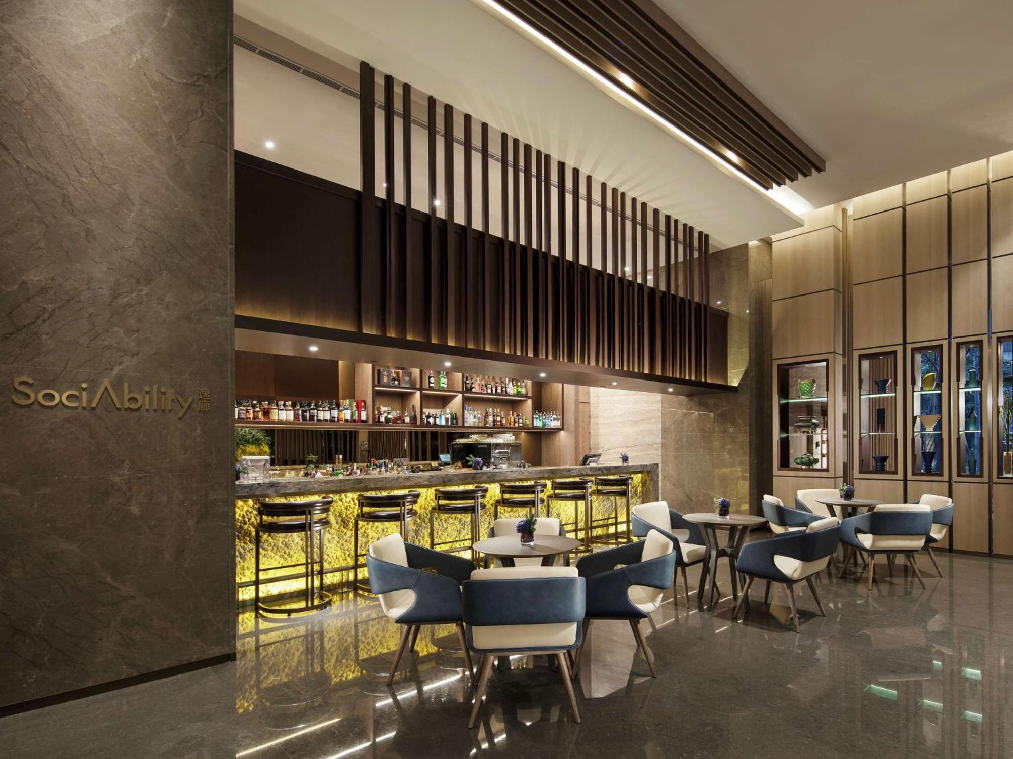 Hilton Taipei Sinban Hotel New Taipei City Exterior photo